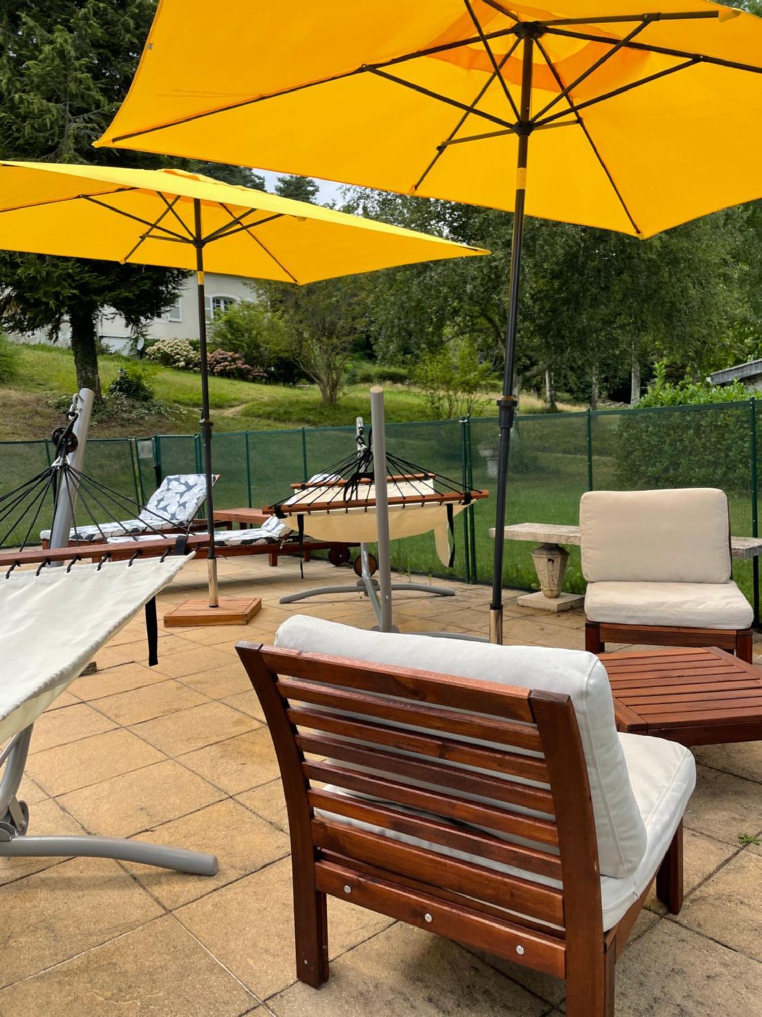 L'Oree Des Roses, Hebergement De Vacances Avec Jardin Et Piscine Gan ภายนอก รูปภาพ